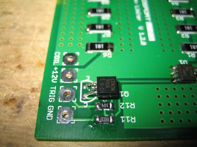 Hard rev lim 1.2.0 transistor solder closeup.jpg