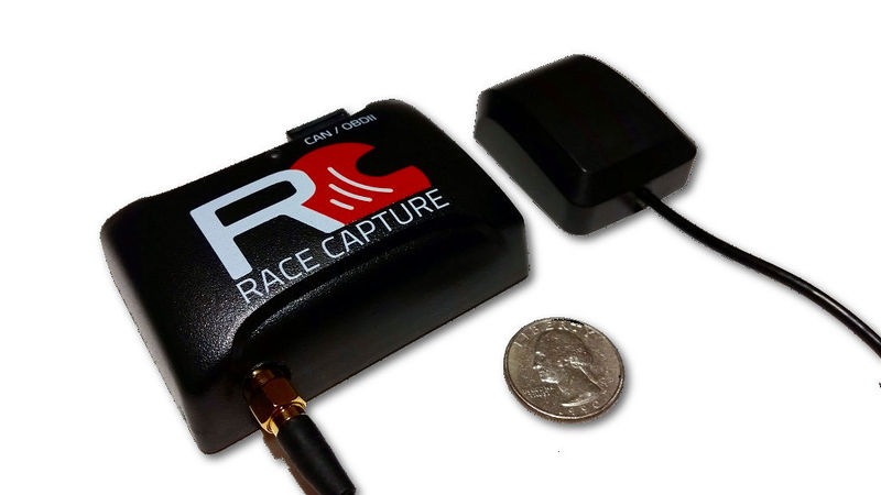 RaceCapture external antenna 3quarter.jpg